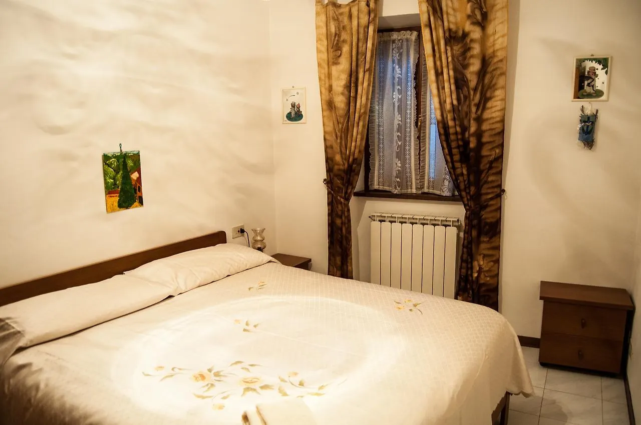 La Pietra Antica Albergo Diffuso Pieve Fosciana Aparthotel